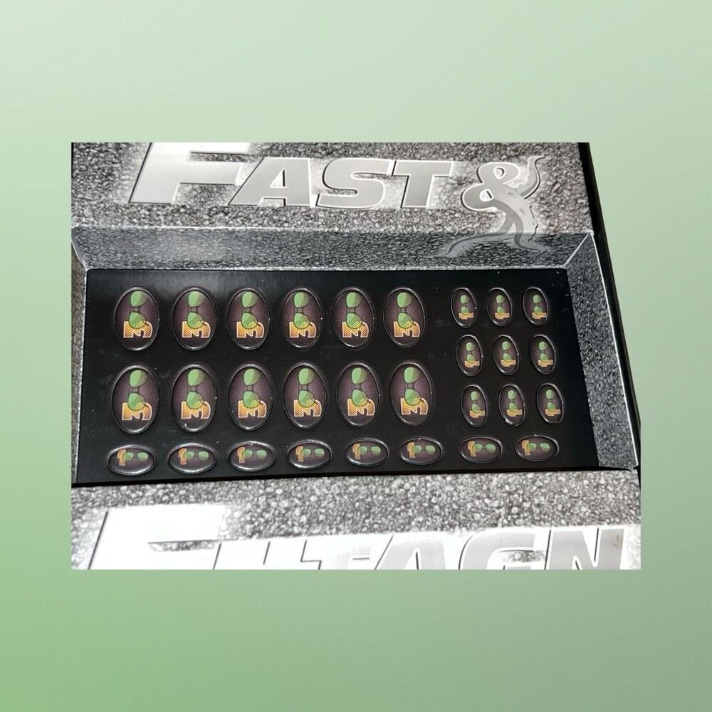 New Atlas Games Fast & Fhtagn Card Game Open Box - Picture 5 of 7